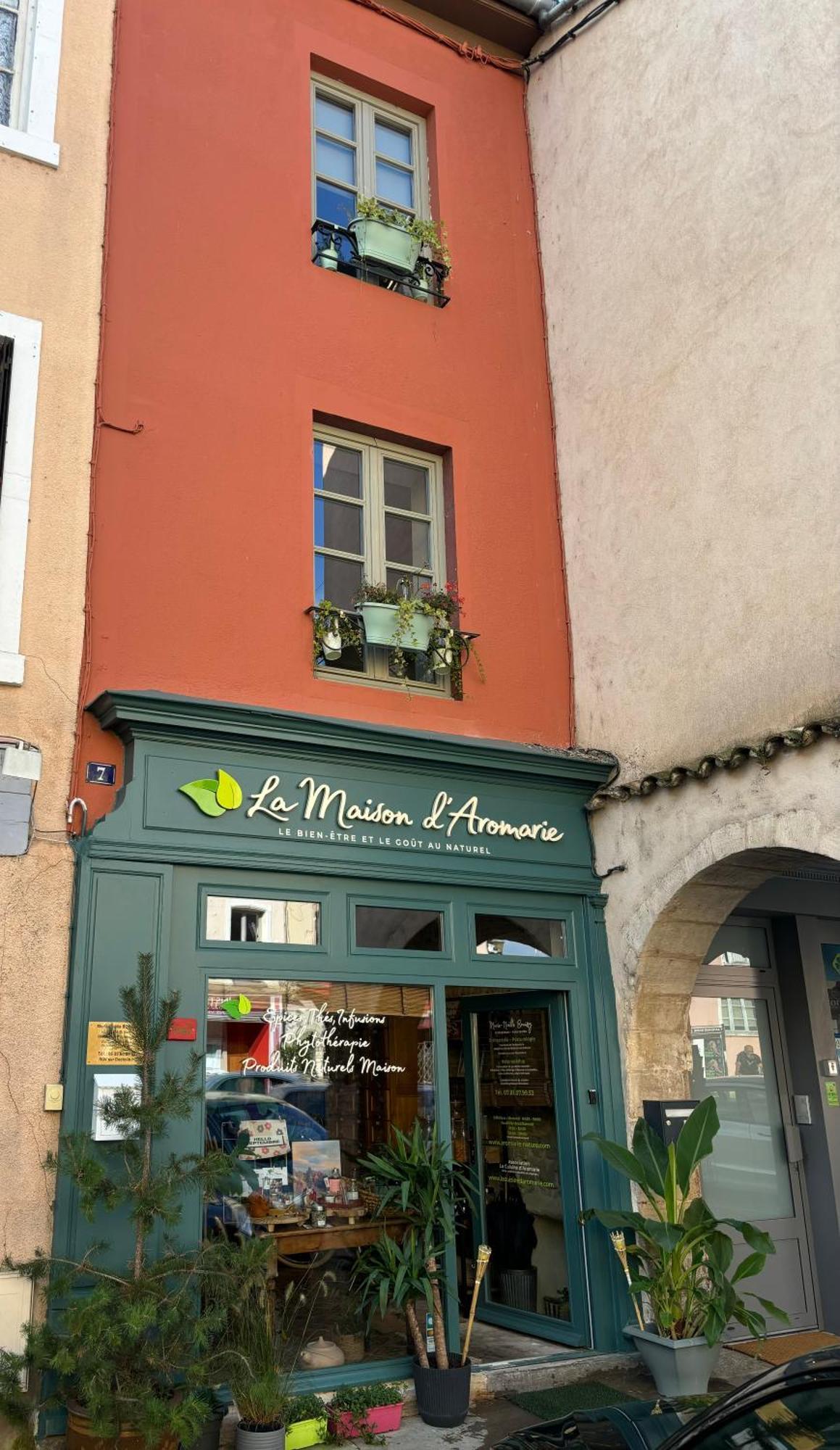 La Maison D'Aromarie Tournus Exterior photo
